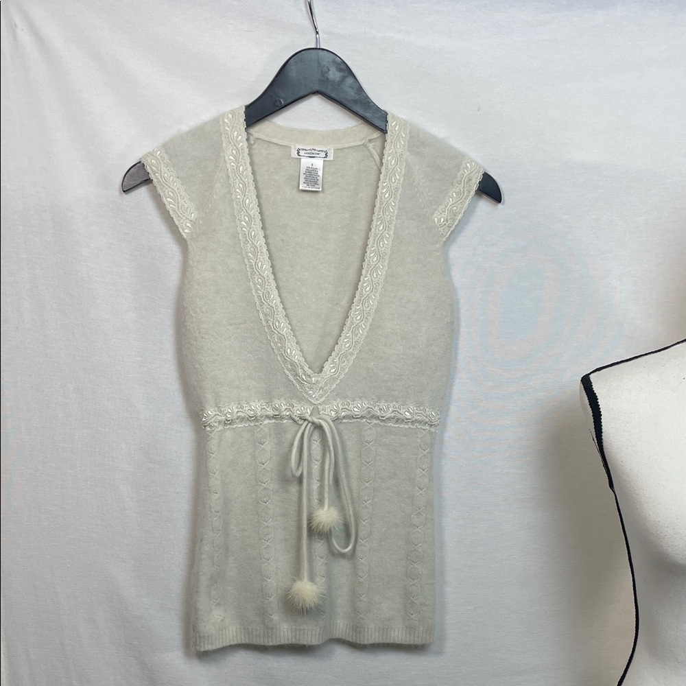 Real fur Knit V-Neck sweater angora lambswool Top real fur Pom Pom Tie